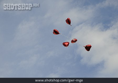 
                Herzen, Luftballons                   