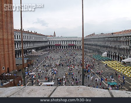 
                Platz, Venedig, Markusplatz                   