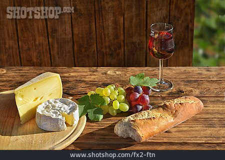 
                Brotzeit, Käse, Französische Küche                   