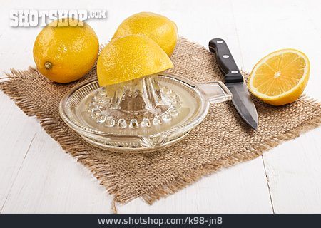
                Zitronenpresse, Zitronen                   