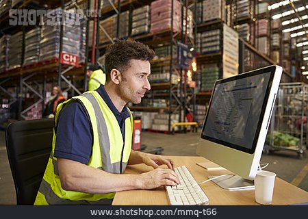 
                Man, Logistics, Warehouse, Inventory, Warehouse Clerk                   