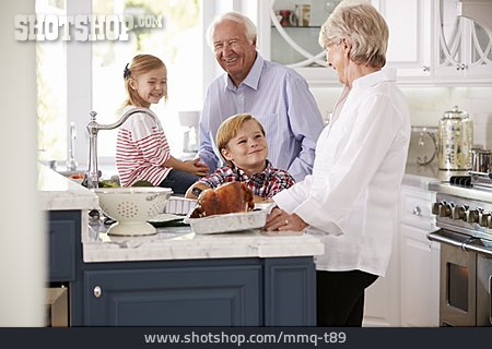 
                Kochen, Großeltern, Enkelkinder                   