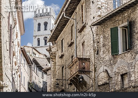 
                Altstadt, Assisi                   