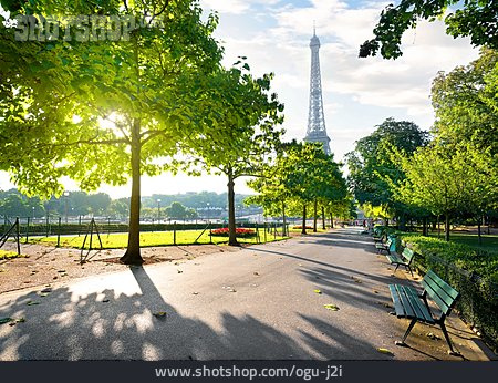 
                Park, Paris                   