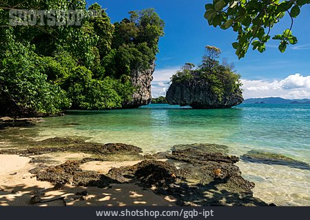 
                Thailand, Lagune, Krabi                   