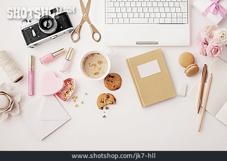 
                Schreibtisch, Kreativ, Selbständig, Blogger                   