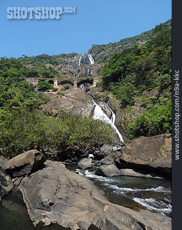 
                Wasserfall, Nationalpark, Goa, Mollem Nationalpark                   