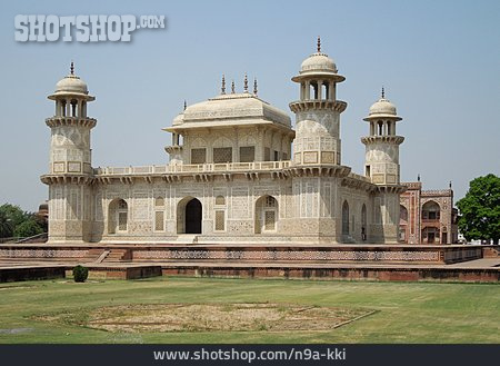 
                Mausoleum, Indien, Itimad-ud-daula-mausoleum                   