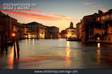 
                Sonnenuntergang, Venedig, Canale Grande                   