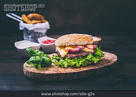 
                Fastfood, Imbiss, Cheeseburger, Amerikanische Küche                   