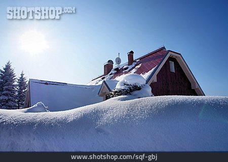 
                Schnee, Eingeschneit, Hausdach                   