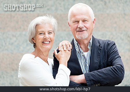 
                Zusammenhalt, Seniorenpaar                   