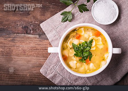 
                Nudelsuppe, Hühnersuppe                   