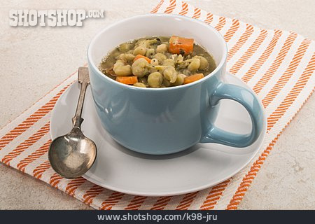 
                Gemüsesuppe, Hausmannskost, Eintopf                   