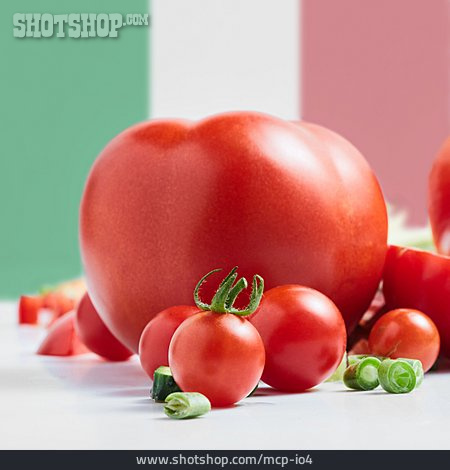 
                Tomaten, Italienische Küche                   