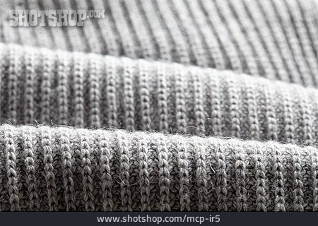 
                Textilien, Baumwolle, Strickwaren                   