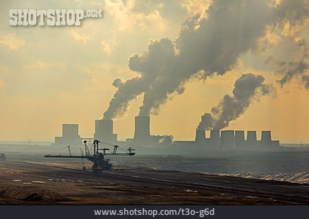 
                Industrielandschaft, Umweltverschmutzung, Kraftwerk, Braunkohlekraftwerk, Boxberg                   