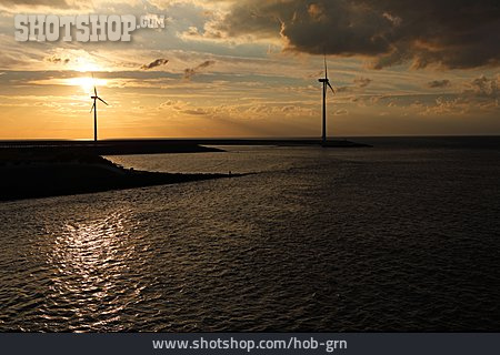 
                Nordsee, Windkraftanlage                   