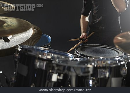 
                Drumsticks, Schlaginstrument                   
