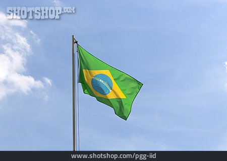 
                Südamerika, Brasilien, Nationalflagge                   