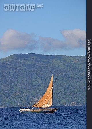 
                Segelboot, Madagaskar                   