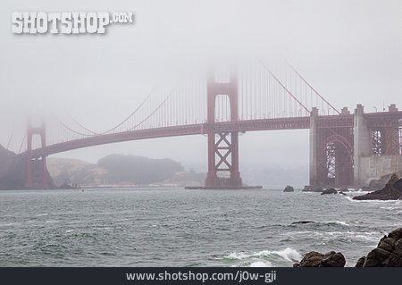 
                Fog, San Francisco, Golden Gate Bridge                   