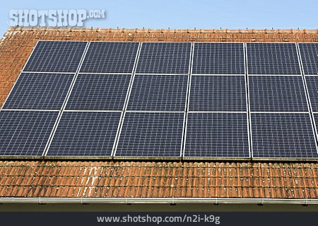 
                Solarzellen, Solardach                   