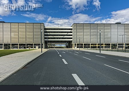 
                Straße, Parkhaus, Schönefeld                   