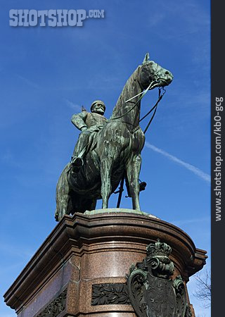 
                Reiterdenkmal, Friedensplatz, Ludwig Iv.                   