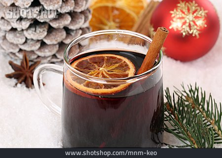 
                Mulled Wine, Christmas Punch                   