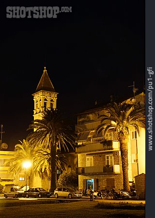 
                Altstadt, Trogir                   