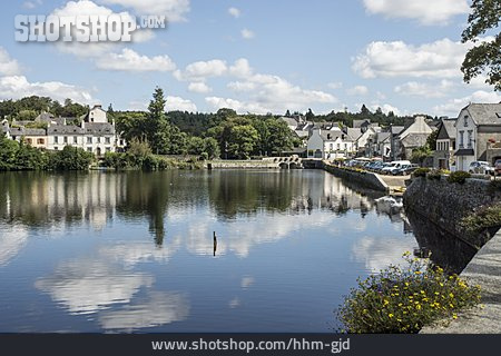 
                Dorf, Bretagne, Huelgoat                   