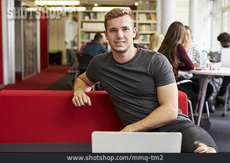 
                Bibliothek, Student                   