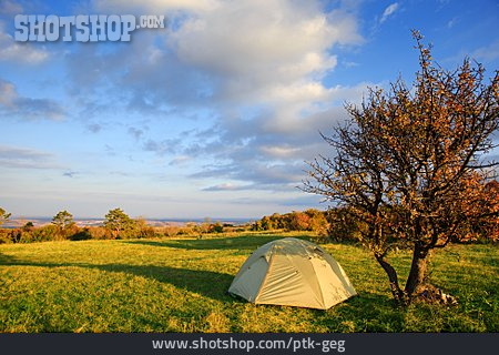 
                Zelten, Camping                   