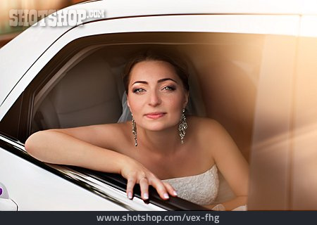 
                Hochzeit, Braut, Hochzeitsauto                   