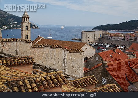 
                Hafen, Stadtmauer, Dubrovnik, Hafeneinfahrt                   