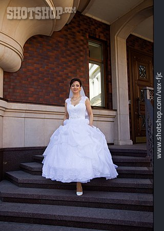 
                Bride, Wedding Dress                   