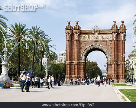 
                Barcelona, Arc De Triomf                   