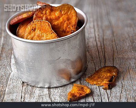 
                Chips, Kartoffelchips                   