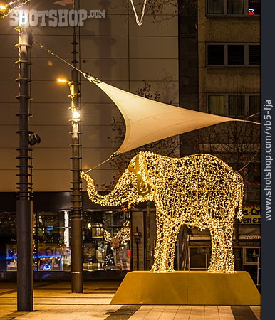 
                Weihnachtsbeleuchtung, Wuppertal                   