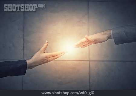 
                Handschlag, Vereinbarung, Geschäftsabschluss                   