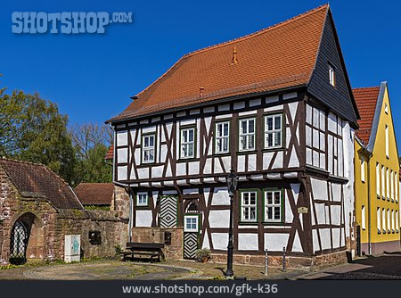 
                Fachwerkhaus, Gelnhausen                   