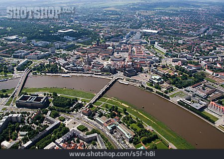 
                Elbe, Dresden                   