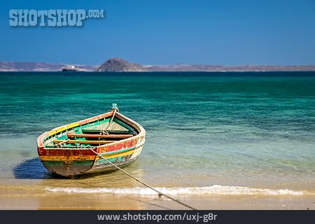 
                Boot, Indischer Ozean, Madagaskar                   