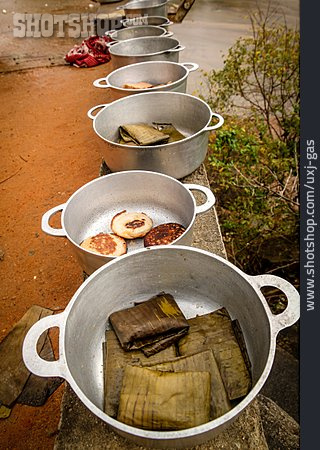 
                Afrikanische Küche, Madagaskar, Traditionelle Küche                   