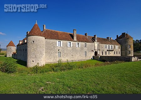
                Castle, Chateau De La Berchère                   