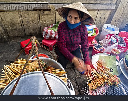 
                Hoi An, Straßenverkauf, Vietnamesische Küche                   