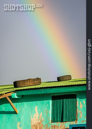 
                Hütte, Regenbogen, Madagaskar                   