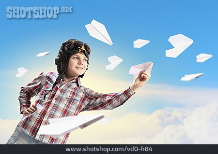 
                Fliegen, Kindheit, Papierflugzeug                   