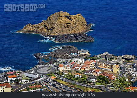 
                Madeira, Porto Moniz                   